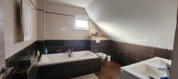 4 Schlafzimmer Haus in Wittelsheim, France, Nr. 49111 6