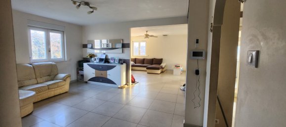 4 Schlafzimmer Haus in Wittelsheim, France, Nr. 49111 4