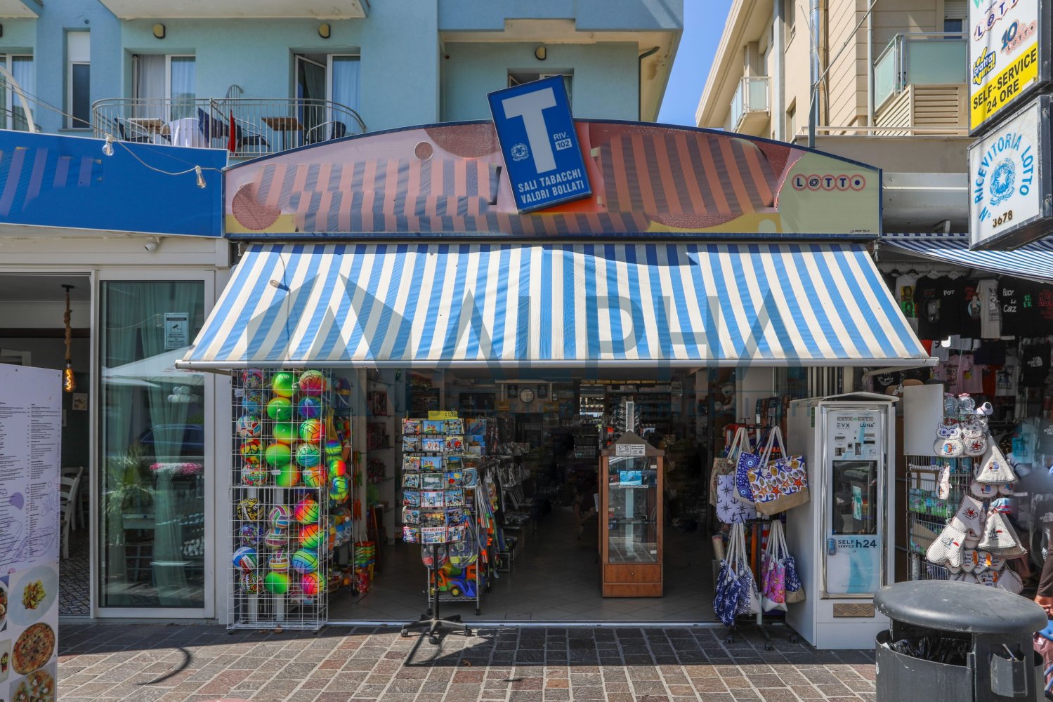 Imóvel comercial de 2 divisões em Rimini, Italy N.º 335118
