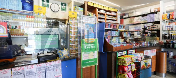 Imóvel comercial de 2 divisões em Rimini, Italy N.º 335118 5