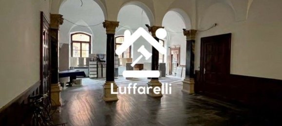 3-Zimmer Wohnung in Turin, Italy, Nr. 47248 8