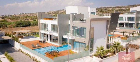 3 bedrooms Villa in Ayia Napa, Cyprus No. 15737 8