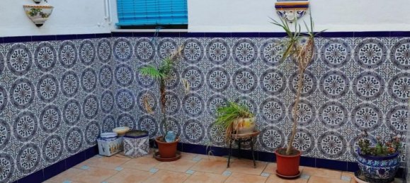 6 bedrooms House in Alicante, Spain No. 37997 7