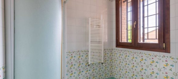 3 bedrooms Villa in Argelato, Italy No. 358884 28