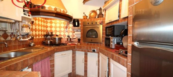 6 rooms House in Montevarchi, Italy No. 230325 22