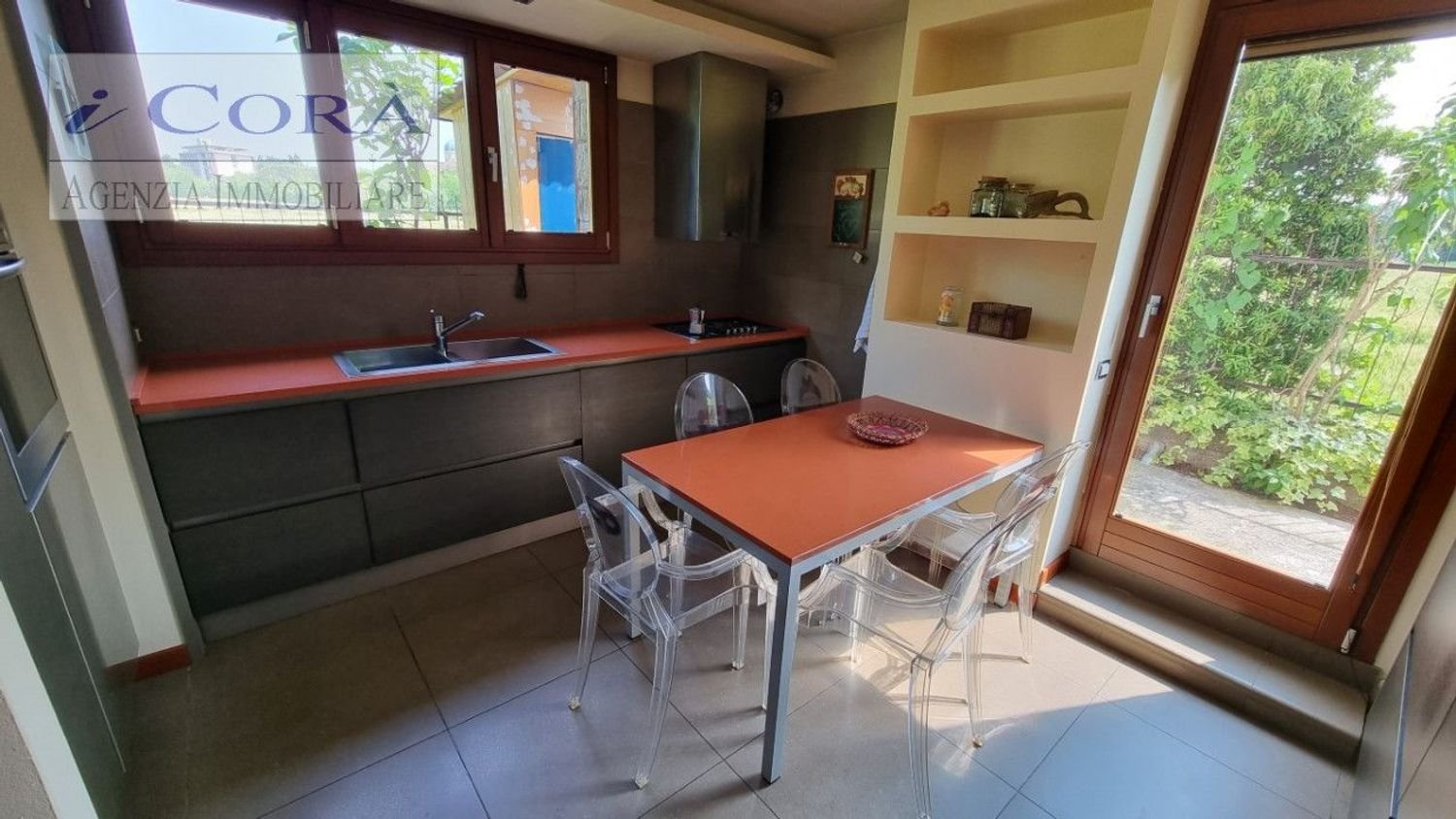 6 rooms House in Montegrotto Terme, Italy No. 84402