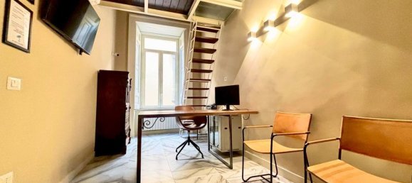 5 rooms Apartment in Naples, Italy No. 275904 11