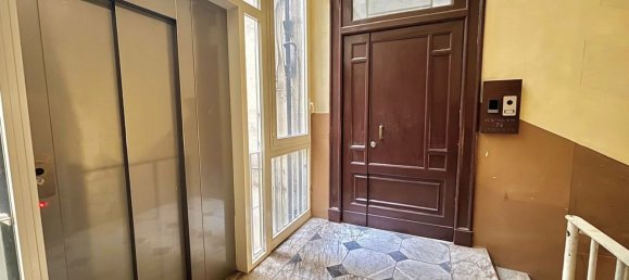 5 rooms Apartment in Naples, Italy No. 275904 8