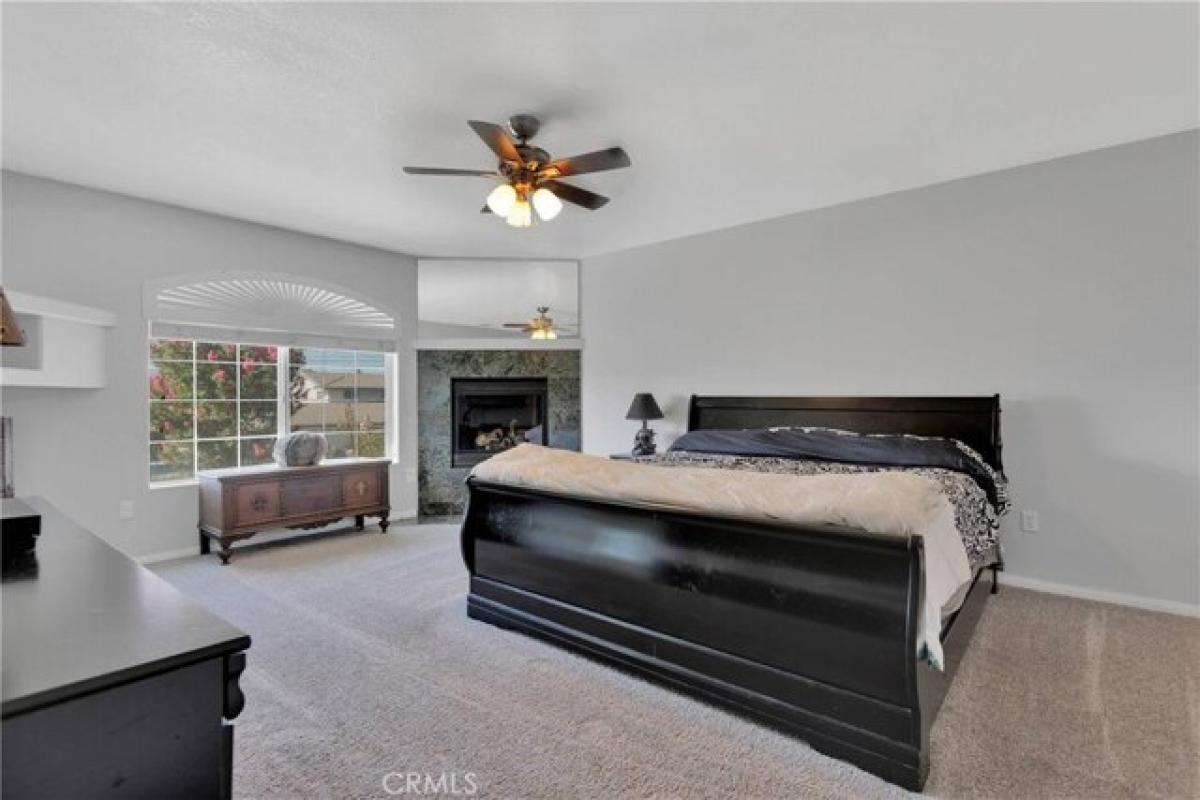 5 bedrooms House in Hesperia, USA No. 424224