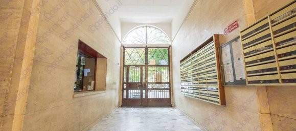 2 bedrooms Apartment in Milan, Italy No. 266770 43