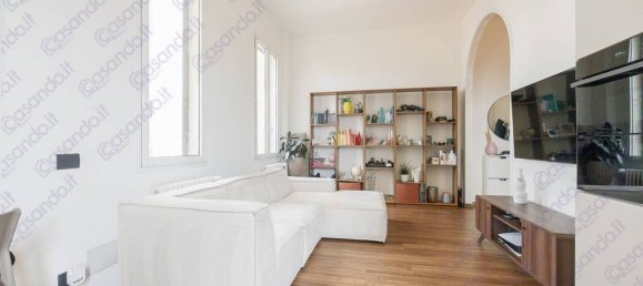 2 bedrooms Apartment in Milan, Italy No. 266770 7