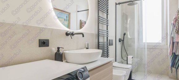 2 bedrooms Apartment in Milan, Italy No. 266770 20