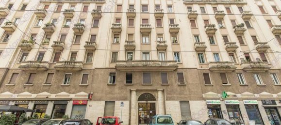 2 bedrooms Apartment in Milan, Italy No. 266770 42