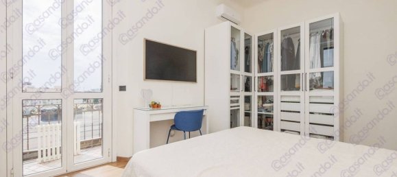 2 bedrooms Apartment in Milan, Italy No. 266770 34