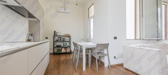 2 bedrooms Apartment in Milan, Italy No. 266770 9