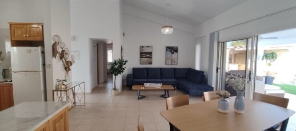 Bungalow de 3 dormitorios en Meneou, Cyprus No. 36026 14