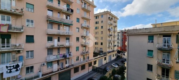 Apartamento de 3 habitaciónes en Genoa, Italy No. 234752 5