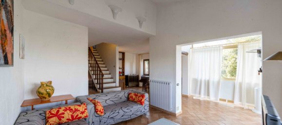 5 Schlafzimmer Villa in Orbetello, Italy, Nr. 271931 5