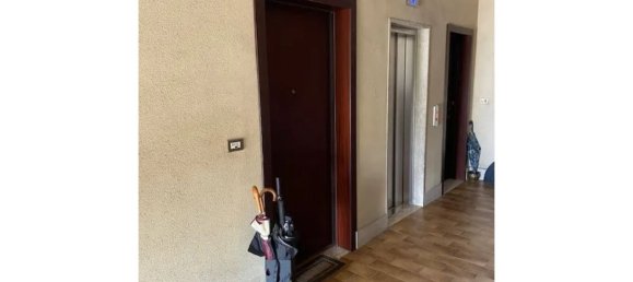 Квартира с 4 комнатами в Рим, Италия № 44161 4