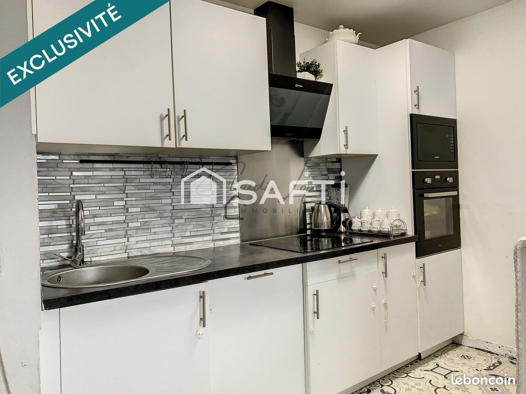 Apartamento de 2 dormitorios en Argenteuil, France No. 325617