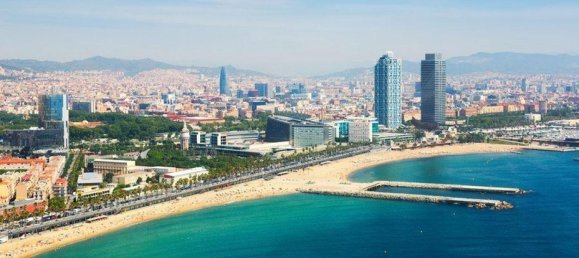 10 غرف نوم بناية في Ciutat Vella, Spain رقم 127086 3