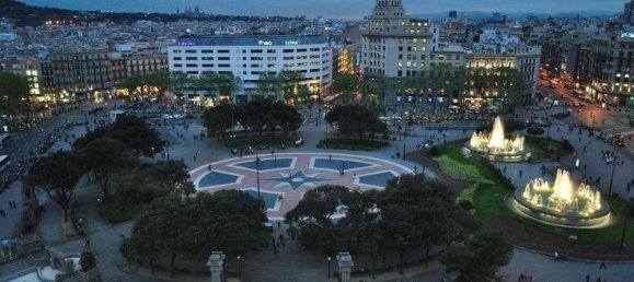 10 غرف نوم بناية في Ciutat Vella, Spain رقم 127086 10