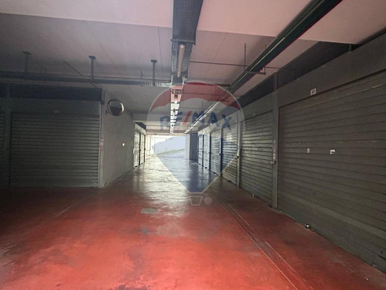 1-Zimmer Garage in Rome, Italy, Nr. 53027