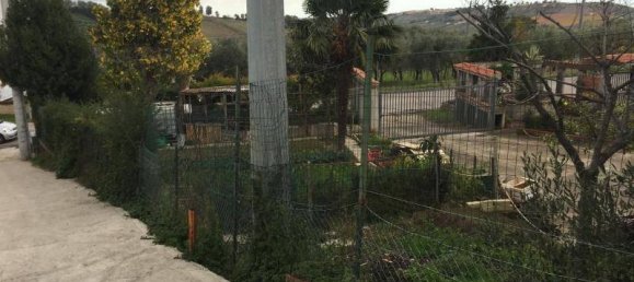 640m² Land in Cupello, Italy No. 237211 13