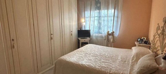 5 rooms Apartment in Pietrasanta, Italy No. 141262 10