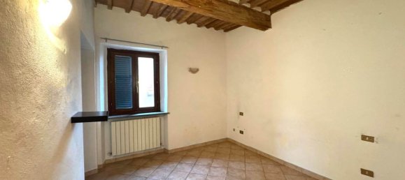 6-salle Appartement à Rosignano Marittimo, Italy No. 216250 8
