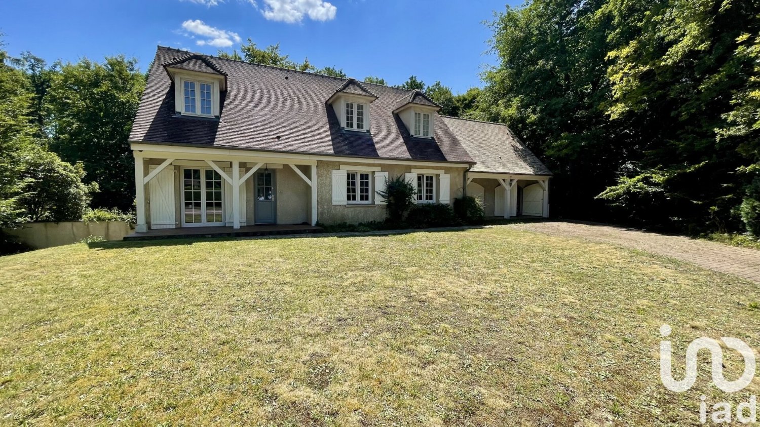 Casa de 5 dormitorios en Gouvieux, France No. 349104