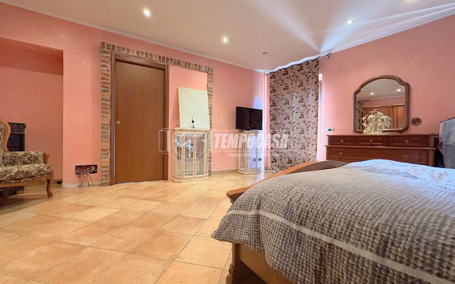 2 bedrooms House in Cossato, Italy No. 86448