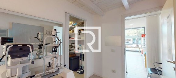 Gewerbliche Immobilie in Ravenna, Italy, Nr. 306618 10