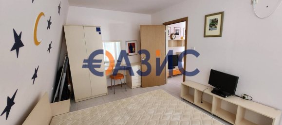 1 bedroom Apartment in Sveti Vlas, Bulgaria No. 235 3