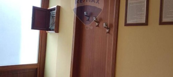 Коммерческая недвижимость с 1 комнатой в Петралия Соттана, Италия № 52938 14