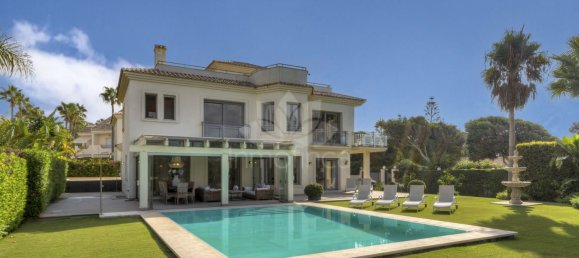 Villa T5 em Marbella, Spain N.º 64402 33