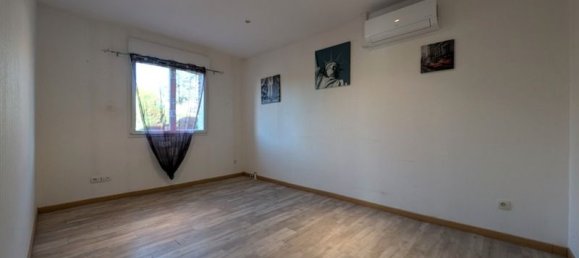 3 bedrooms House in Coulomby, France No. 155085 15