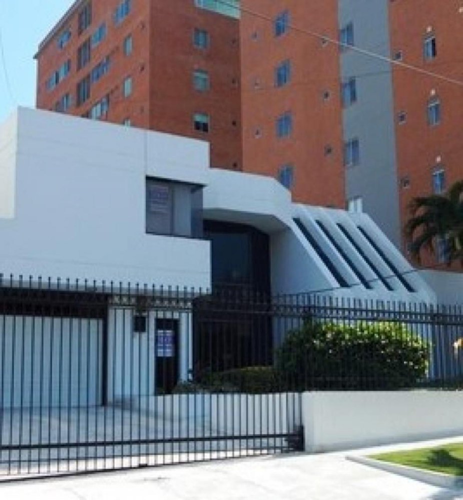 Casa de 5 dormitorios en Atlántico, Colombia No. 4060