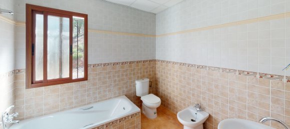 4 bedrooms House in Colmenar, Spain No. 58324 7