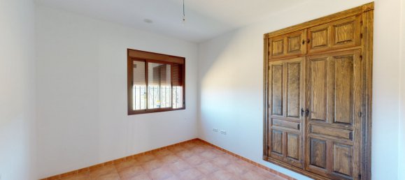 4 bedrooms House in Colmenar, Spain No. 58324 2