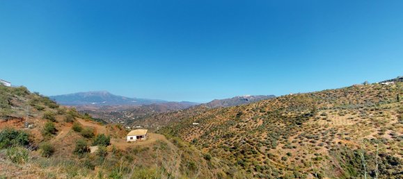 4 bedrooms House in Colmenar, Spain No. 58324 16