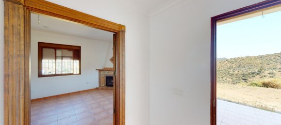 4 bedrooms House in Colmenar, Spain No. 58324 25