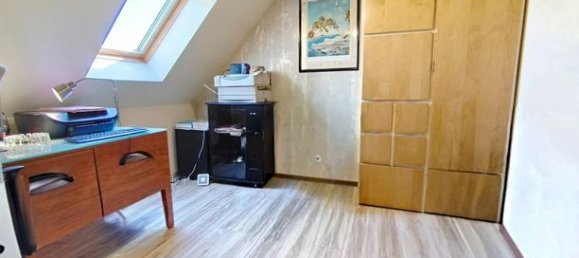 4 Schlafzimmer Haus in Esternay, France, Nr. 311868 11