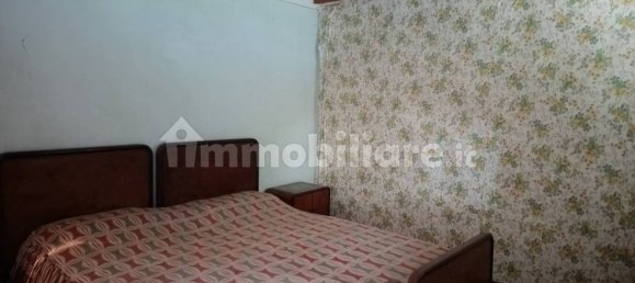 1 Schlafzimmer Haus in Castana, Italy, Nr. 263530 12