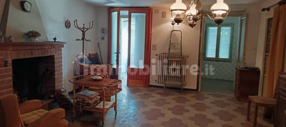 1 Schlafzimmer Haus in Castana, Italy, Nr. 263530 9