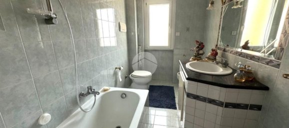 3 rooms Apartment in Marano di Napoli, Italy No. 100872 16