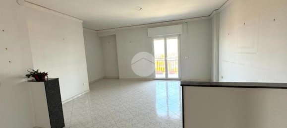 3 rooms Apartment in Marano di Napoli, Italy No. 100872 3