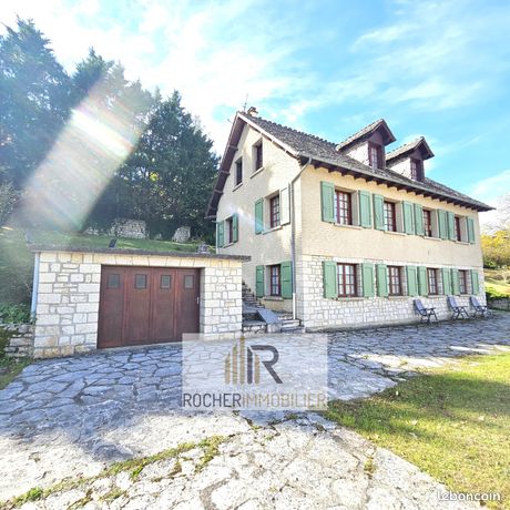 4 bedrooms House in Lozere, France No. 302855