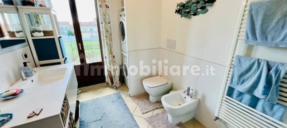 Apartamento de 2 dormitorios en Cherasco, Italy No. 377290 14