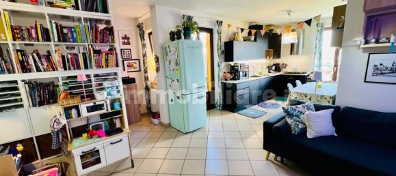 Apartamento de 2 dormitorios en Cherasco, Italy No. 377290 11